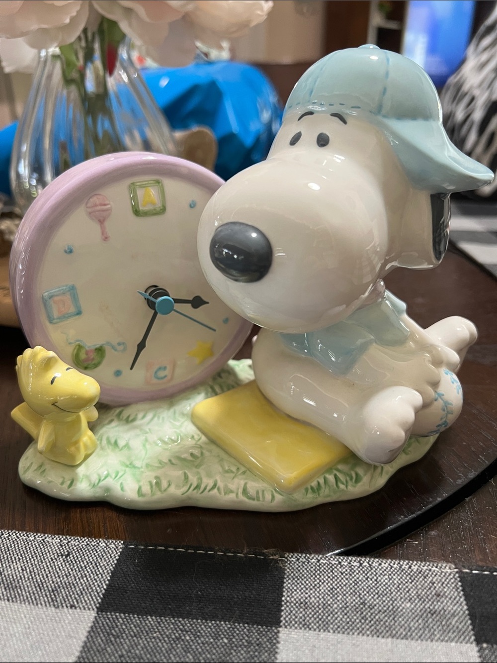 New Hallmark Snoopy Pastel Ceramic Clock Figurine - Peanuts Home decor